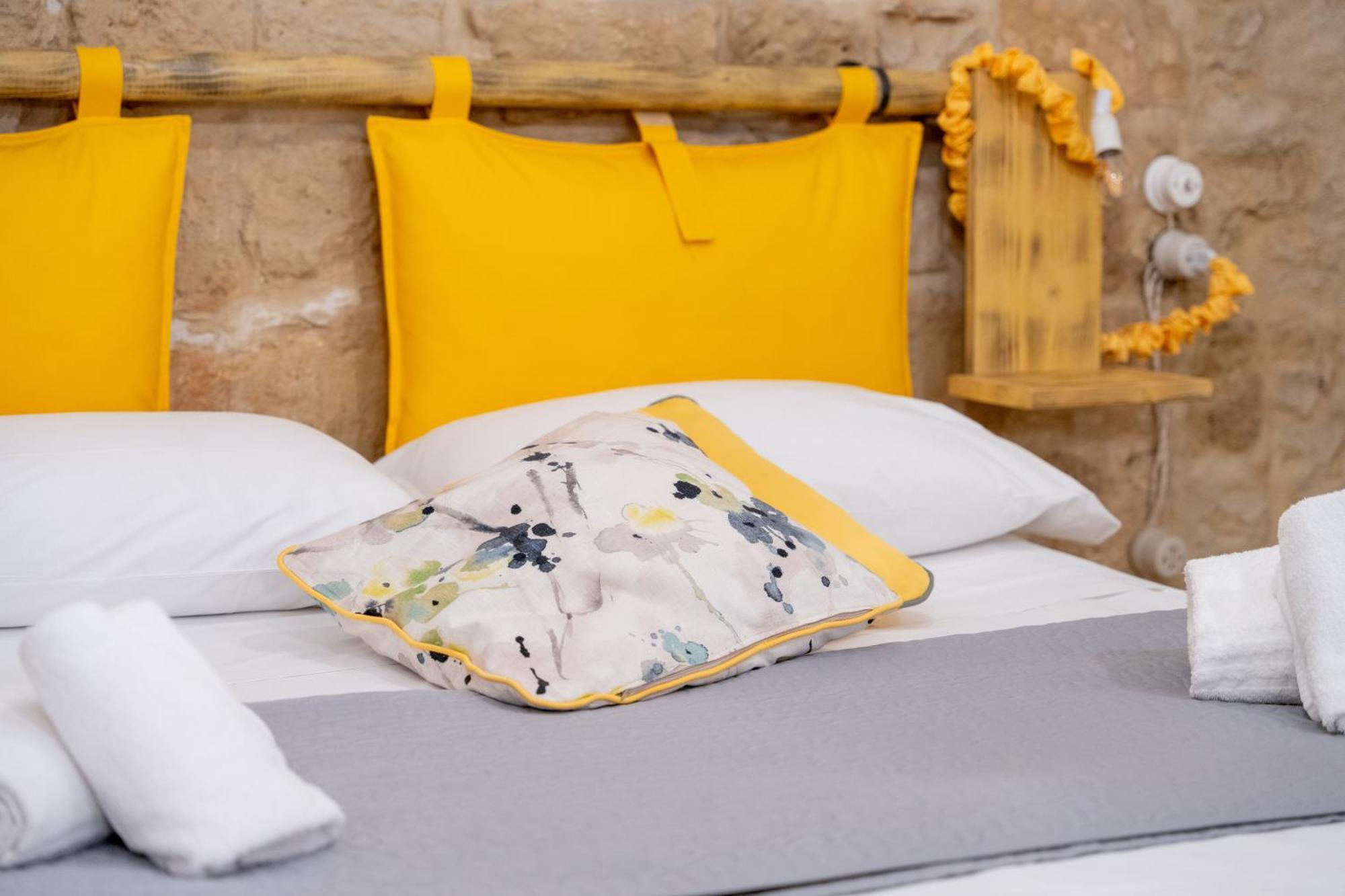 Palazzo Nicolaus Del Borgo Antico Bed & Breakfast Bari Dış mekan fotoğraf